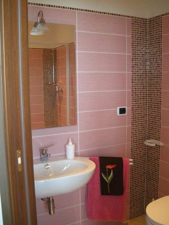 Bed And Breakfast San Martino Castignano Стая снимка