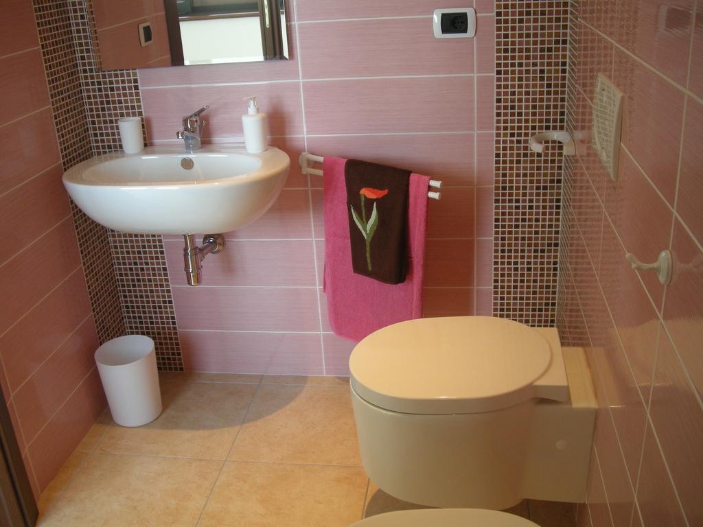 Bed And Breakfast San Martino Castignano Стая снимка
